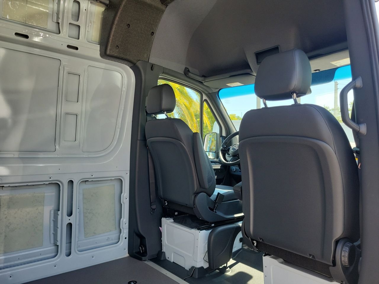 2025 Mercedes-Benz Sprinter Cargo Van Base - Photo 15