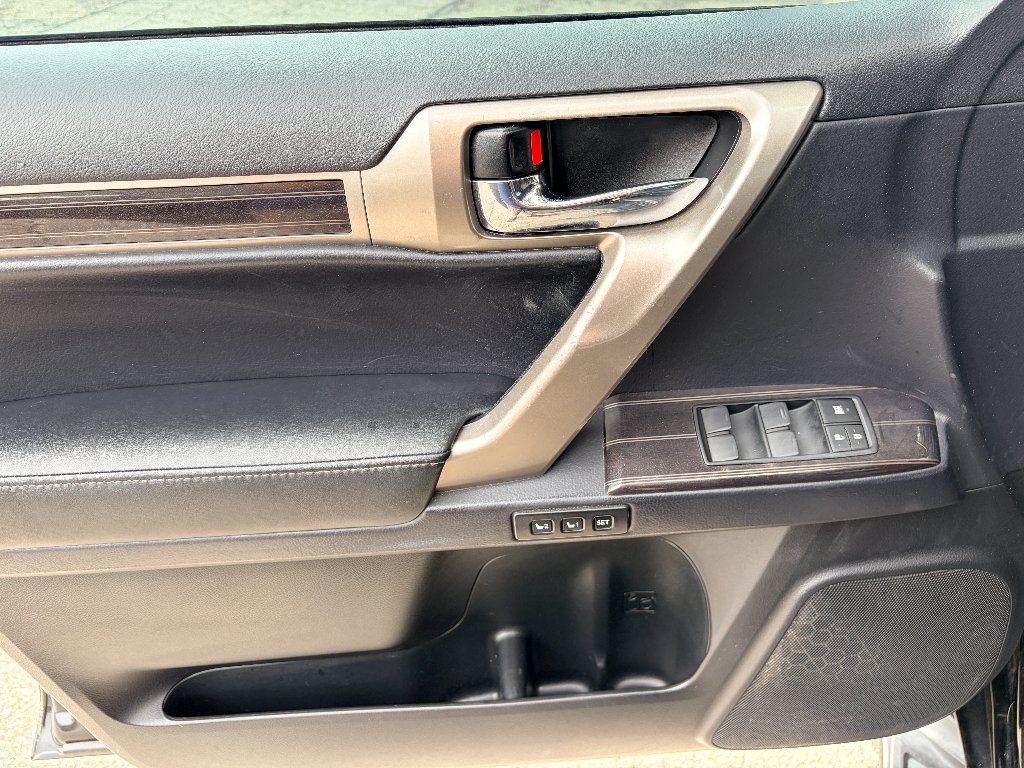 Used 2021 Black Onyx Lexus Premium image 11