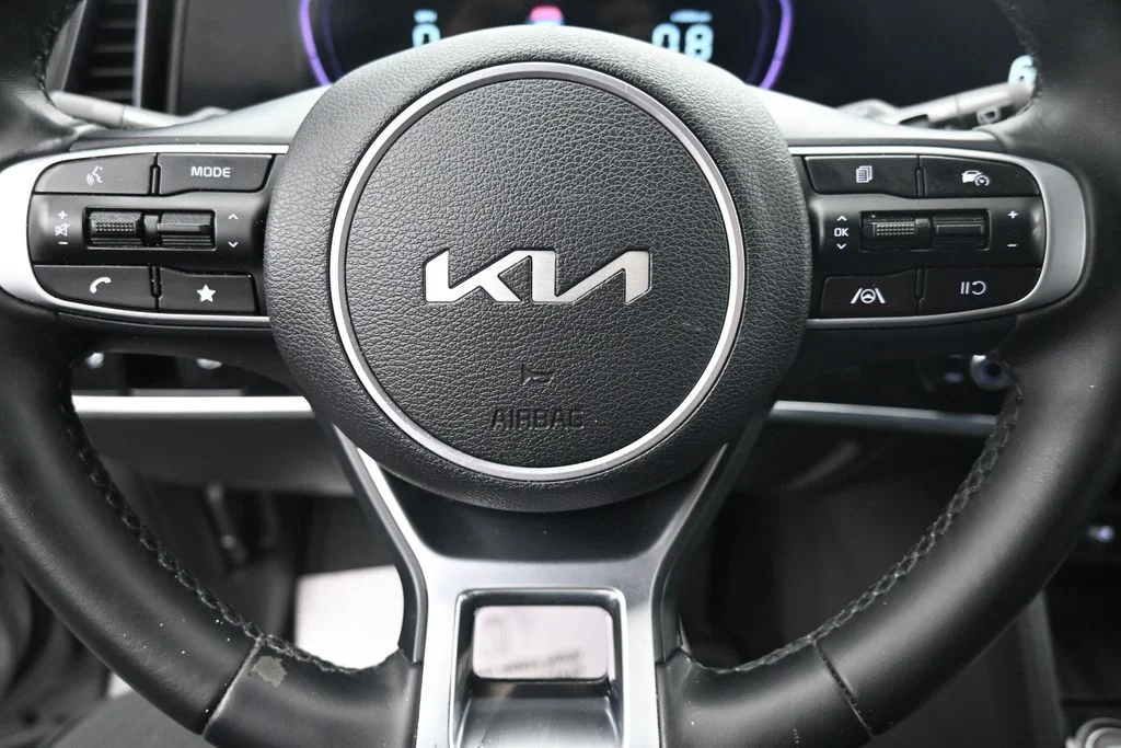 Used 2023 Gray Kia X-Line image 15