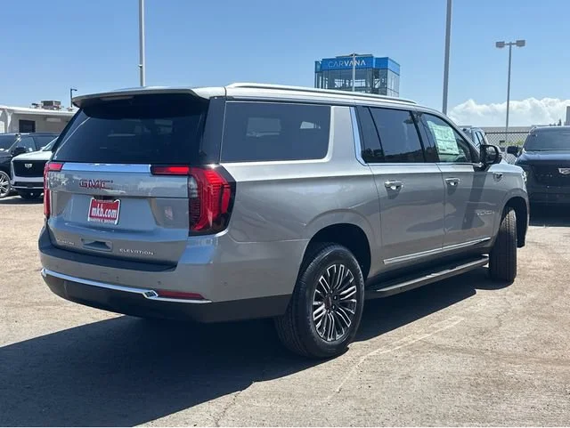 New 2026 Sterling Metallic GMC Elevation image 11
