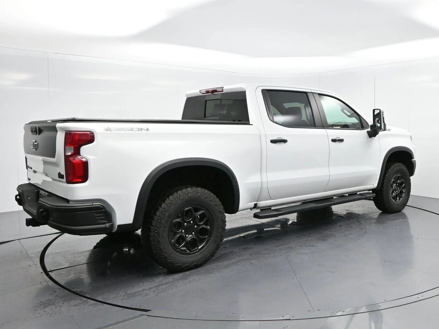 Used 2024 Summit White Chevrolet ZR2 image 7