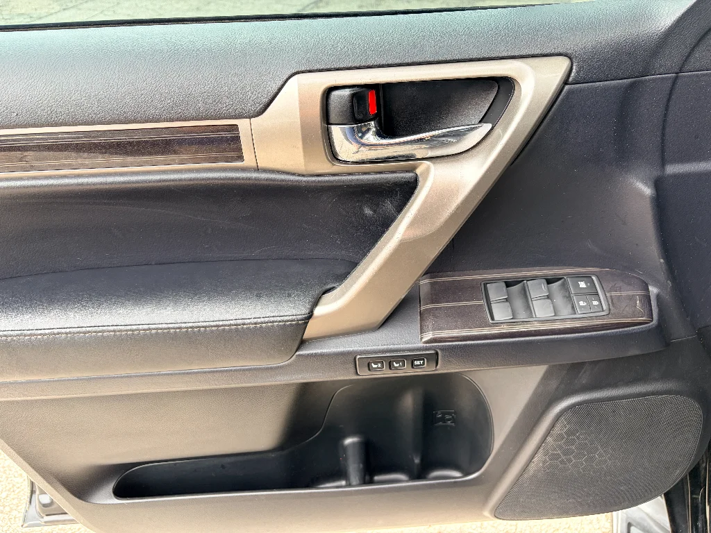Used 2021 Black Onyx Lexus Premium image 11