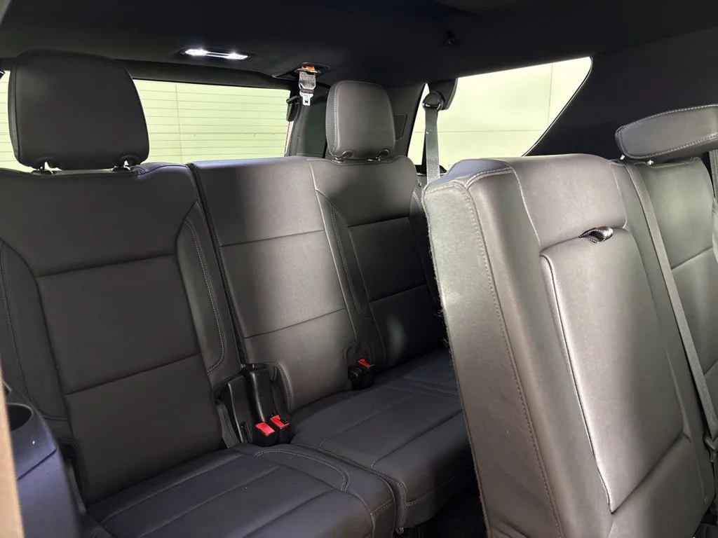 Used 2023 STERLING GRAY METALLIC Chevrolet LT image 26