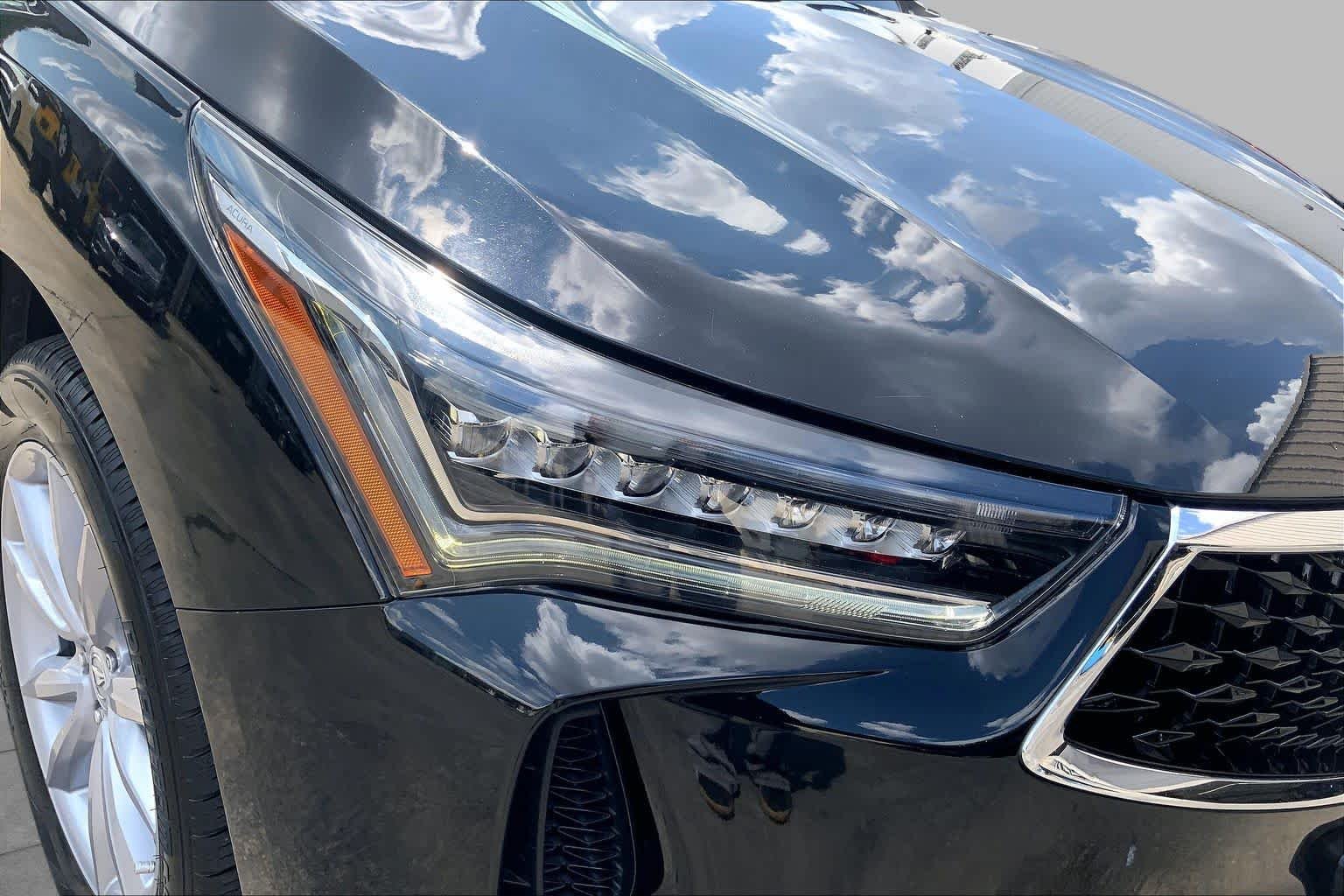 Used 2024 Majestic Black Pearl Acura  image 28