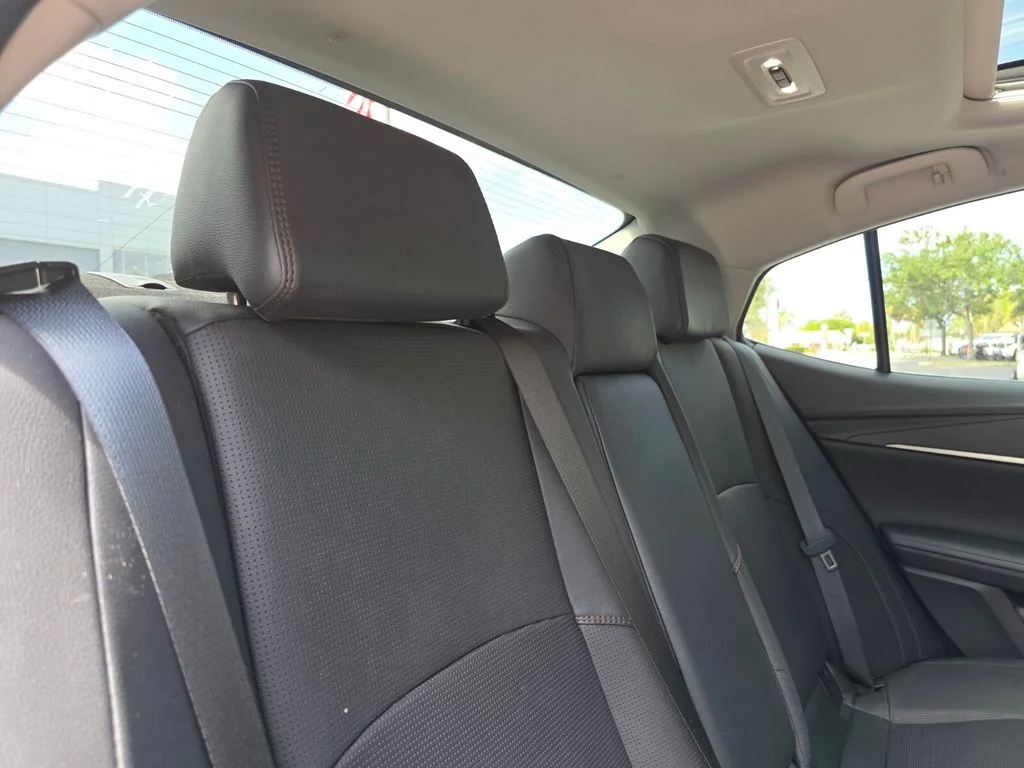 Certified Used 2025  Toyota XLE image 18