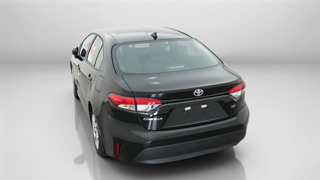 New 2027 Inked Toyota LE image 13