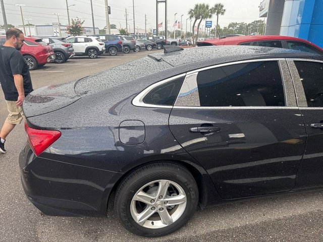 2022 Chevrolet Malibu LS