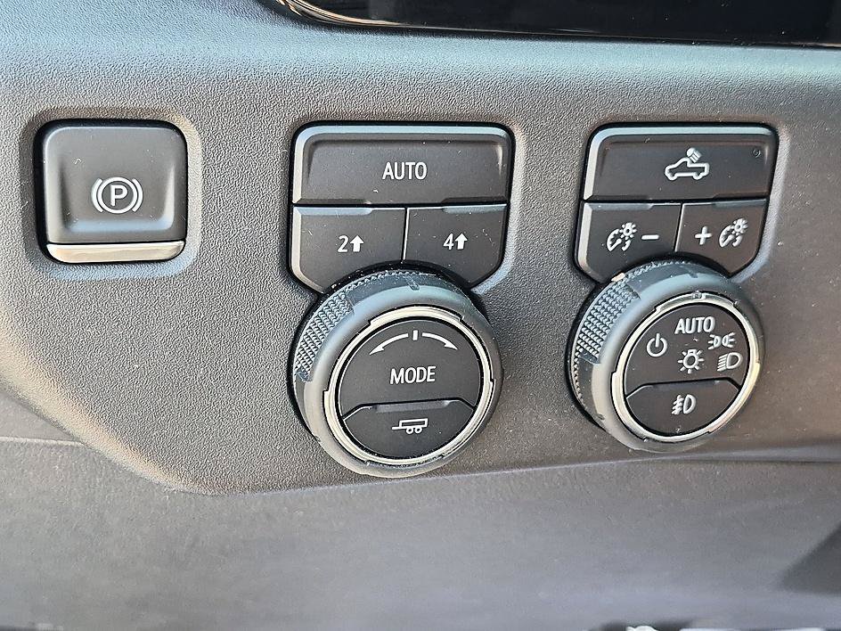Used 2024 Glacier Blue Metallic Chevrolet RST image 21