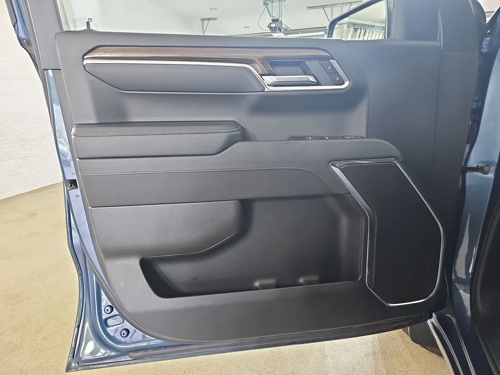 Certified Used 2024 Blue Chevrolet LT image 32