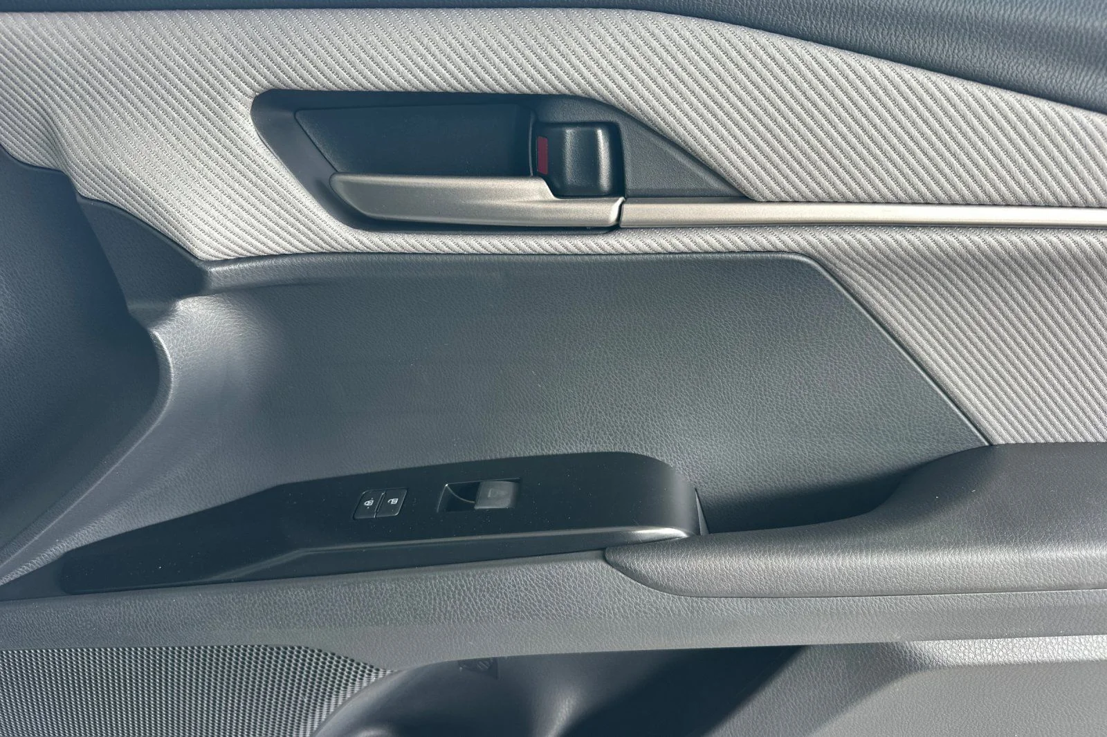 New 2026  Toyota SE image 19