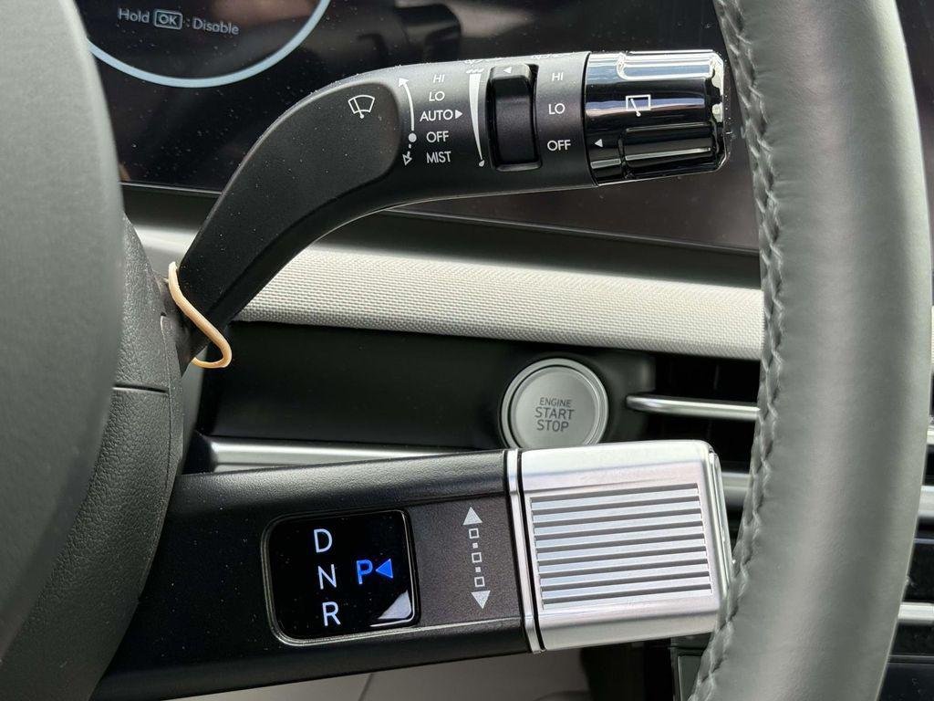 New 2026 Phantom Black Hyundai Limited AWD image 25