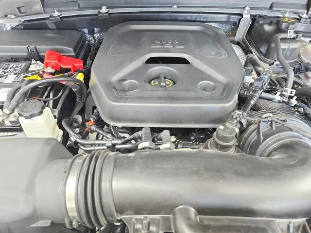Used 2024 Silver Jeep Rubicon X image 17