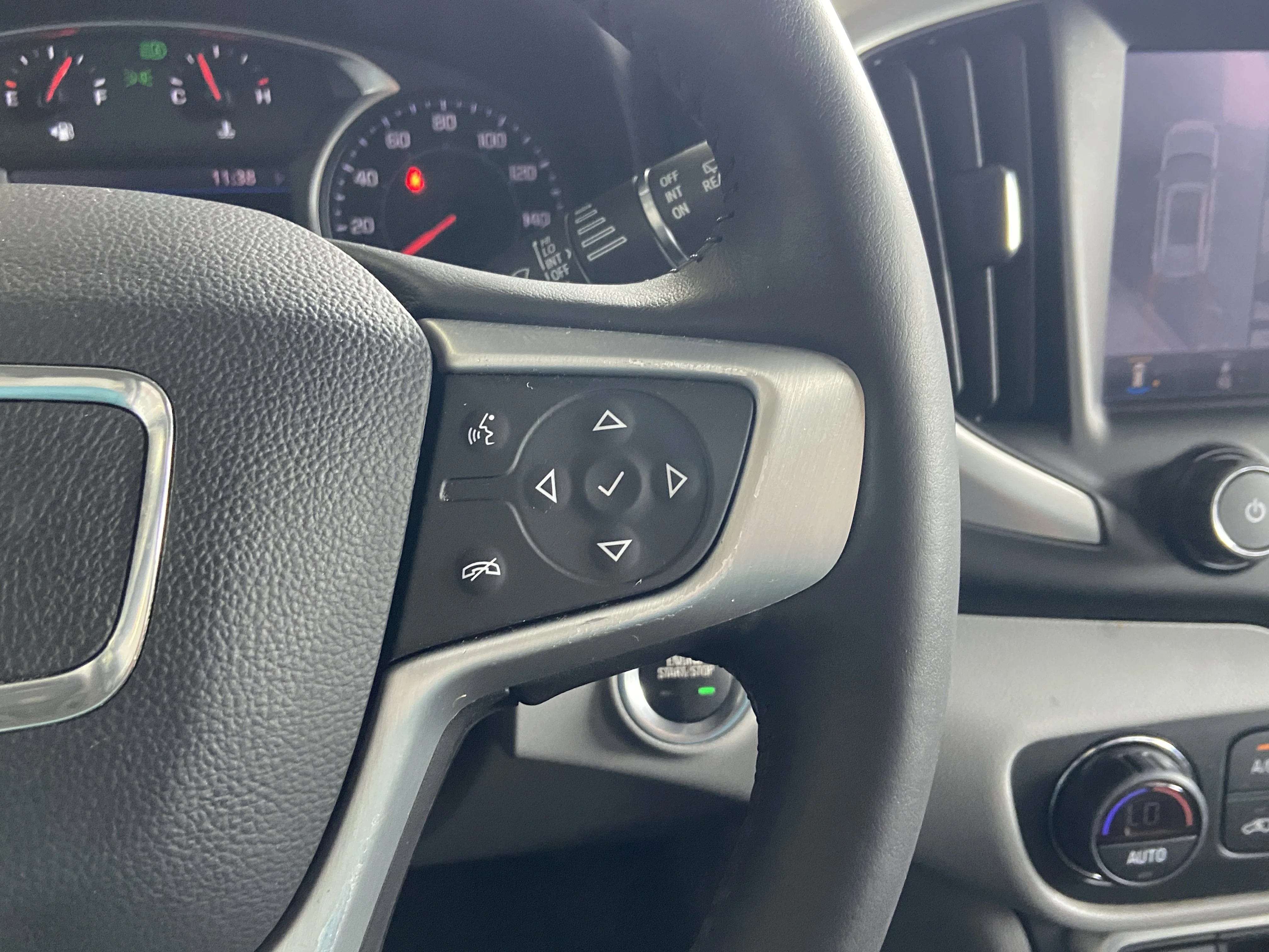 2022 GMC Terrain SLT - Photo 16