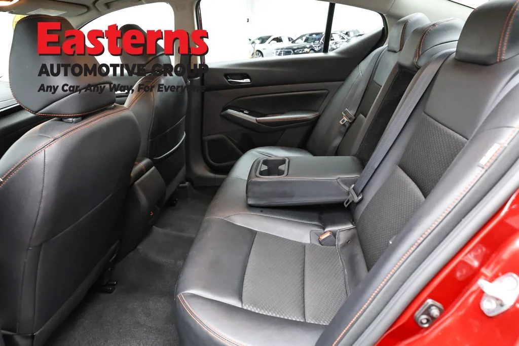 Used 2023 Red Nissan 2.5 SR image 21