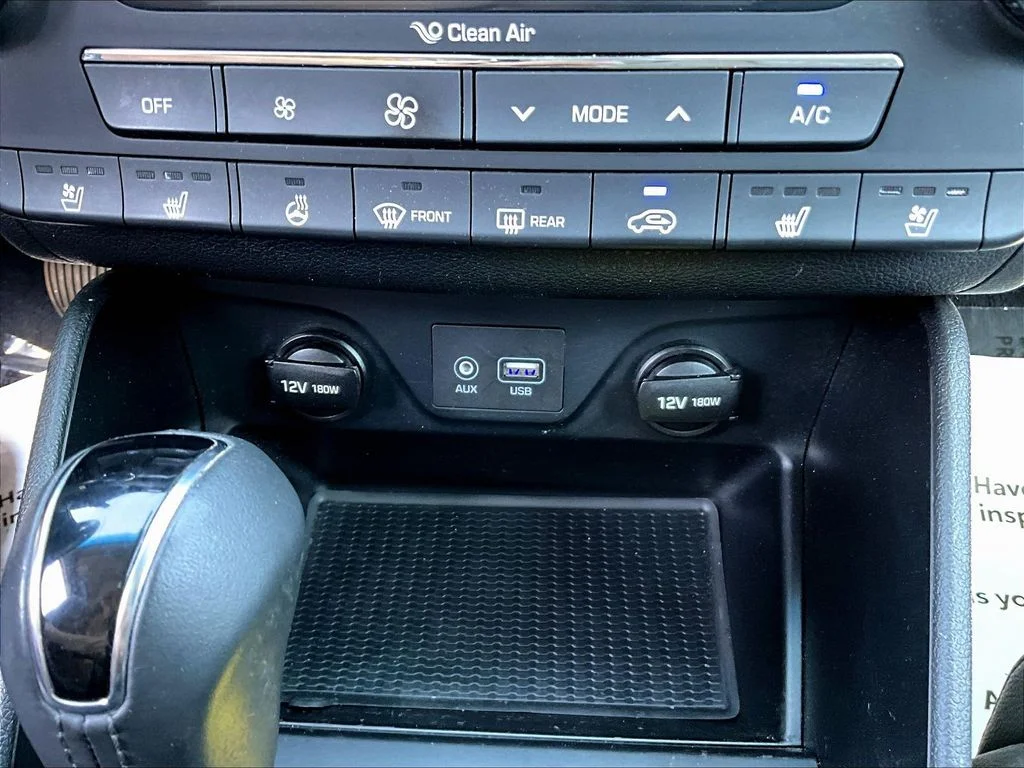 Used 2018 Silver Hyundai Limited image 16