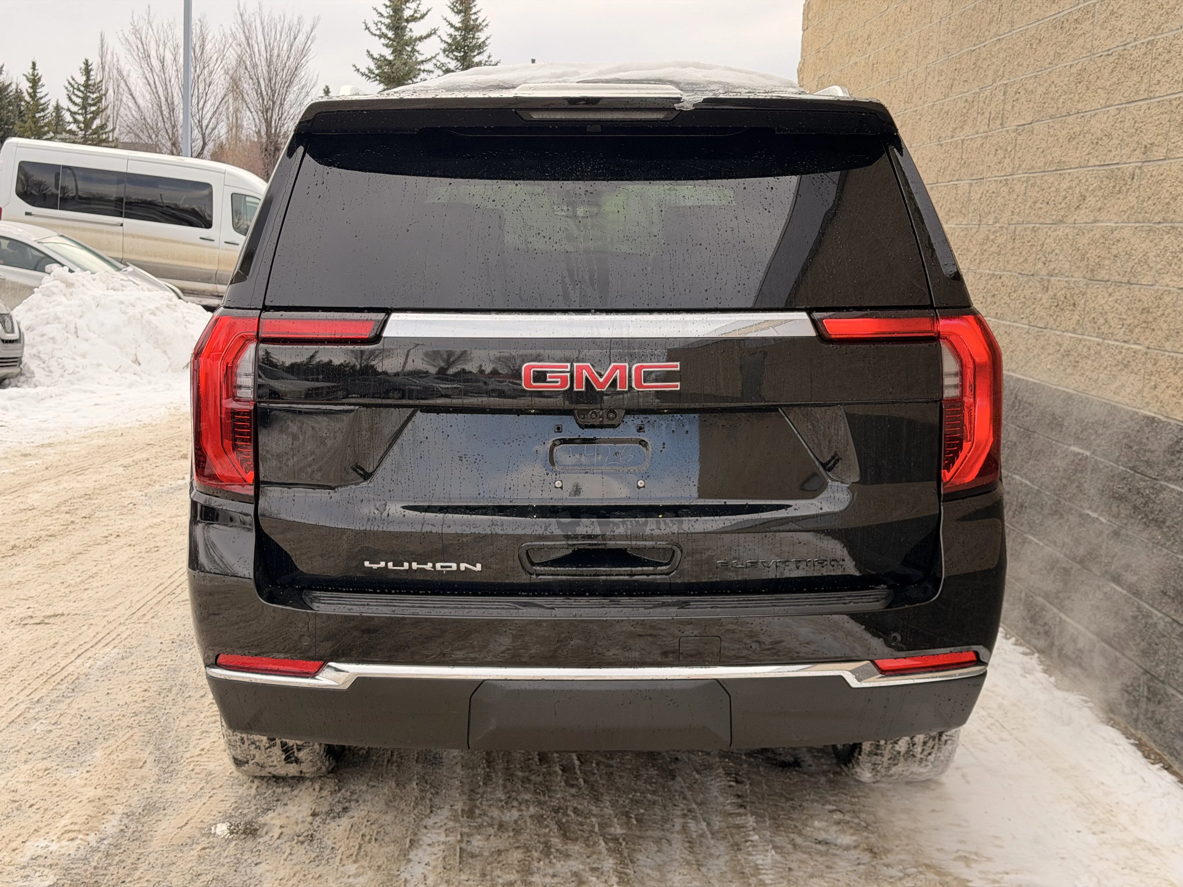 New 2026 Onyx Black GMC Elevation image 5