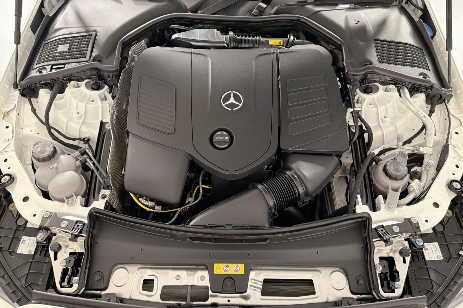 New 2026 Polar White Mercedes-Benz C 300 Sedan image 10