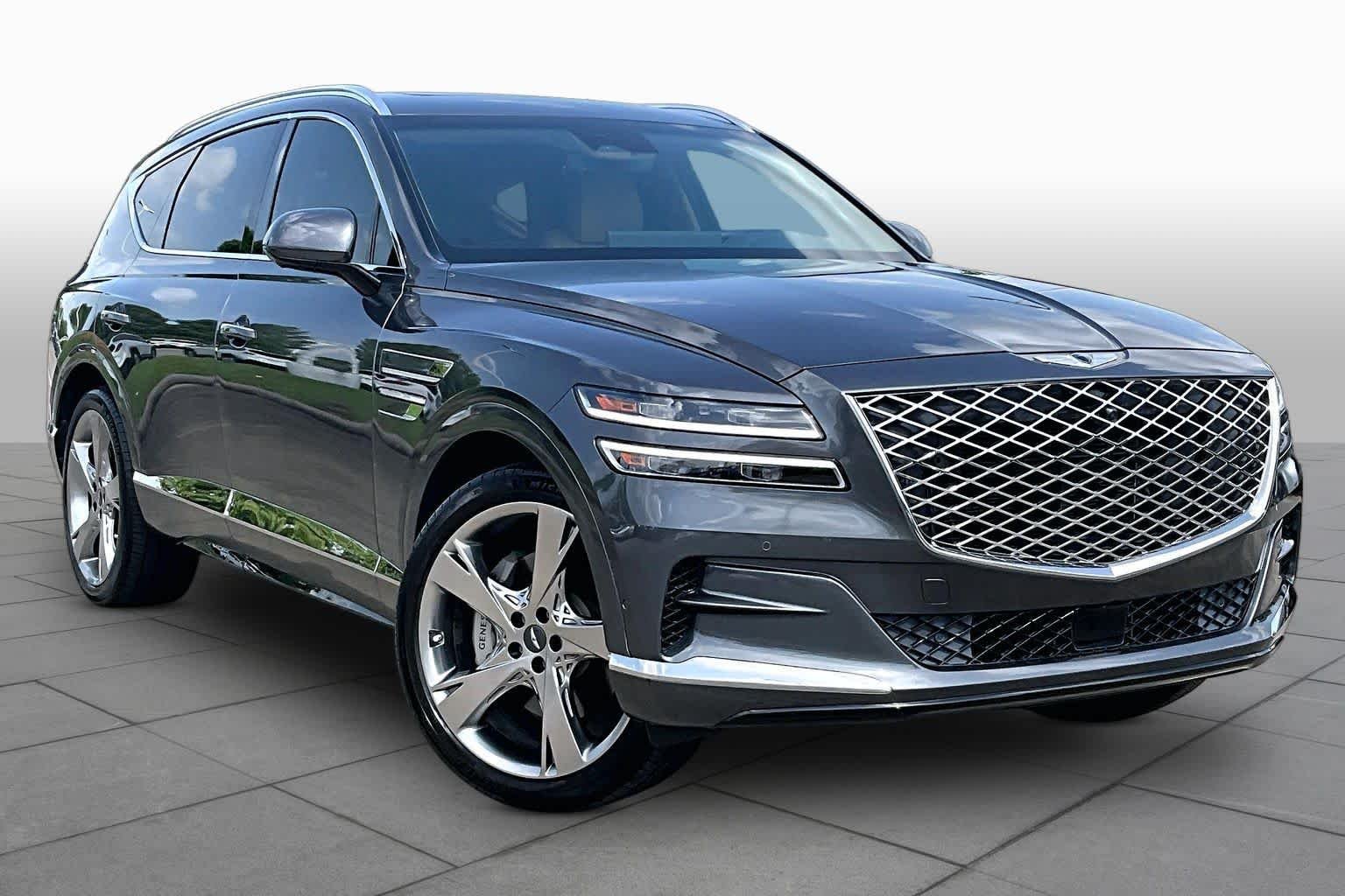 Certified Used 2023 Himalayan Gray Genesis  image 3