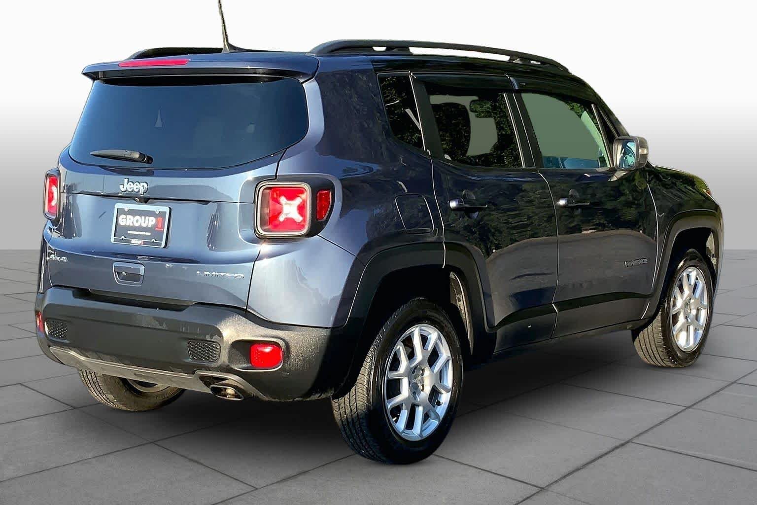 Used 2021 Slate Blue Pearlcoat Jeep Limited image 12