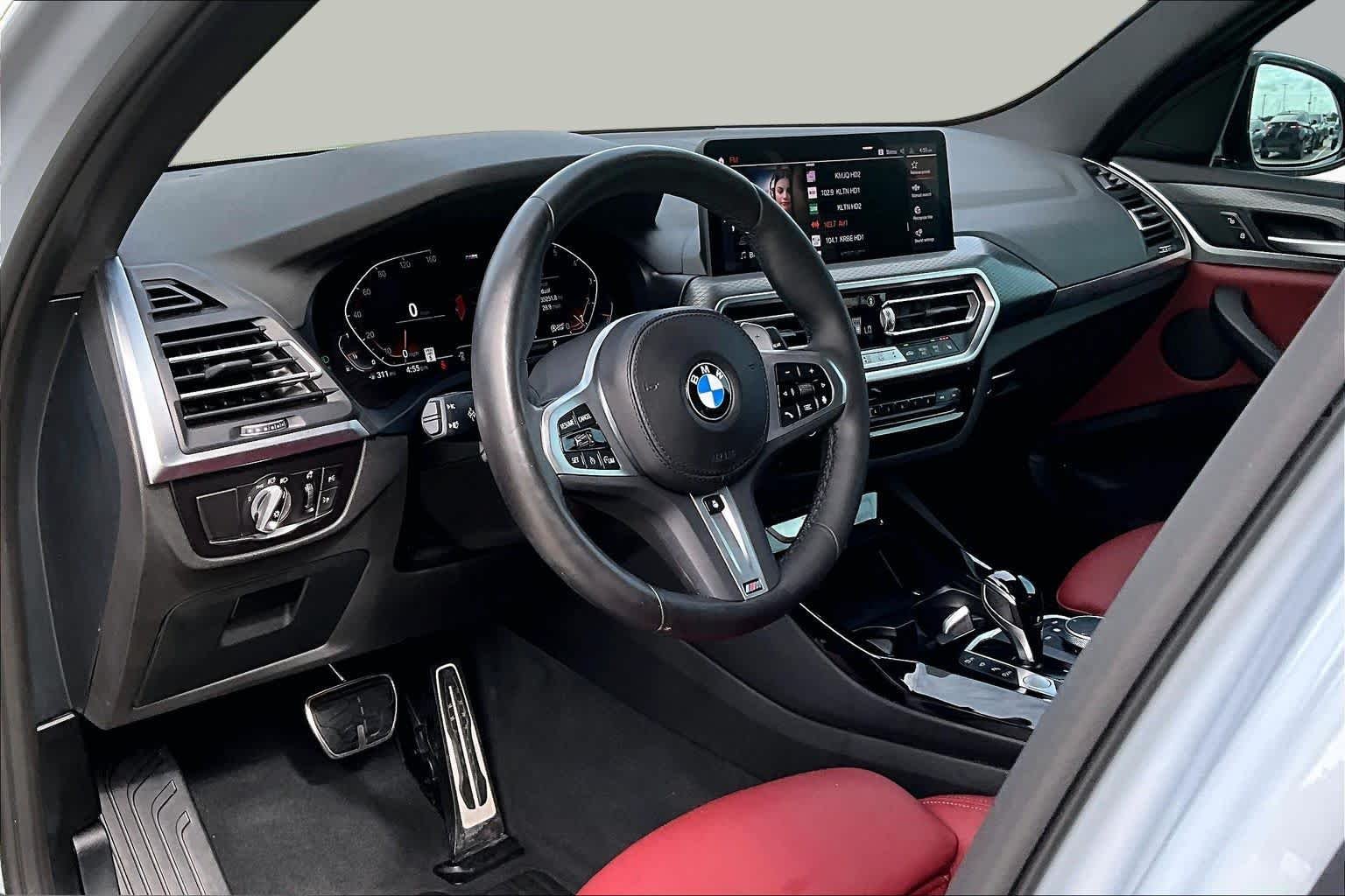 Used 2024 Brooklyn Grey Metallic BMW sDrive30i image 17