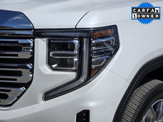 Certified Used 2023 White Frost Tricoat GMC  image 8