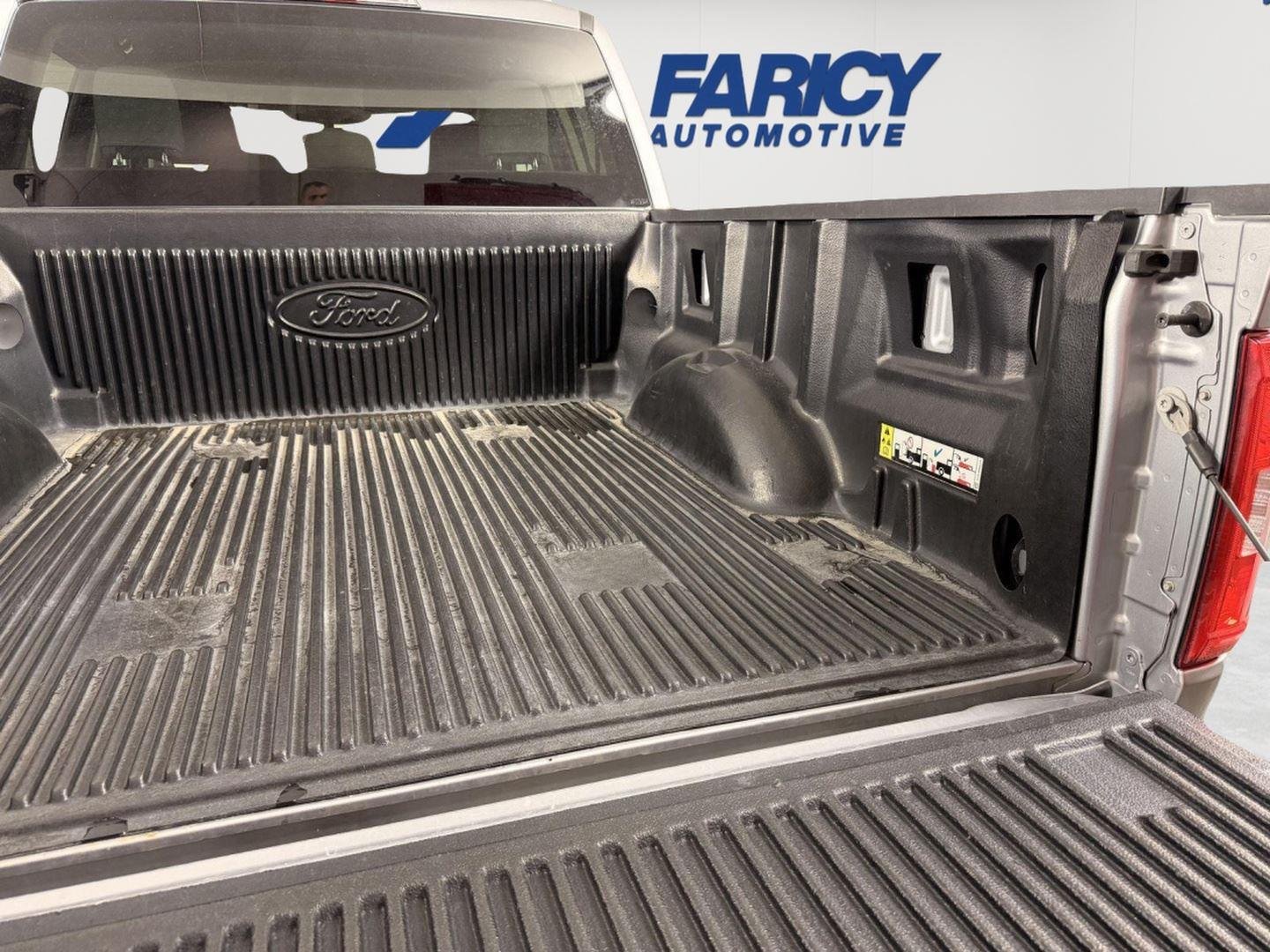 Used 2023 Iconic Silver Ford XLT image 6