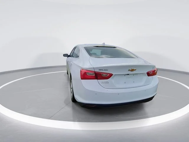 Used 2024 White Chevrolet LT image 6