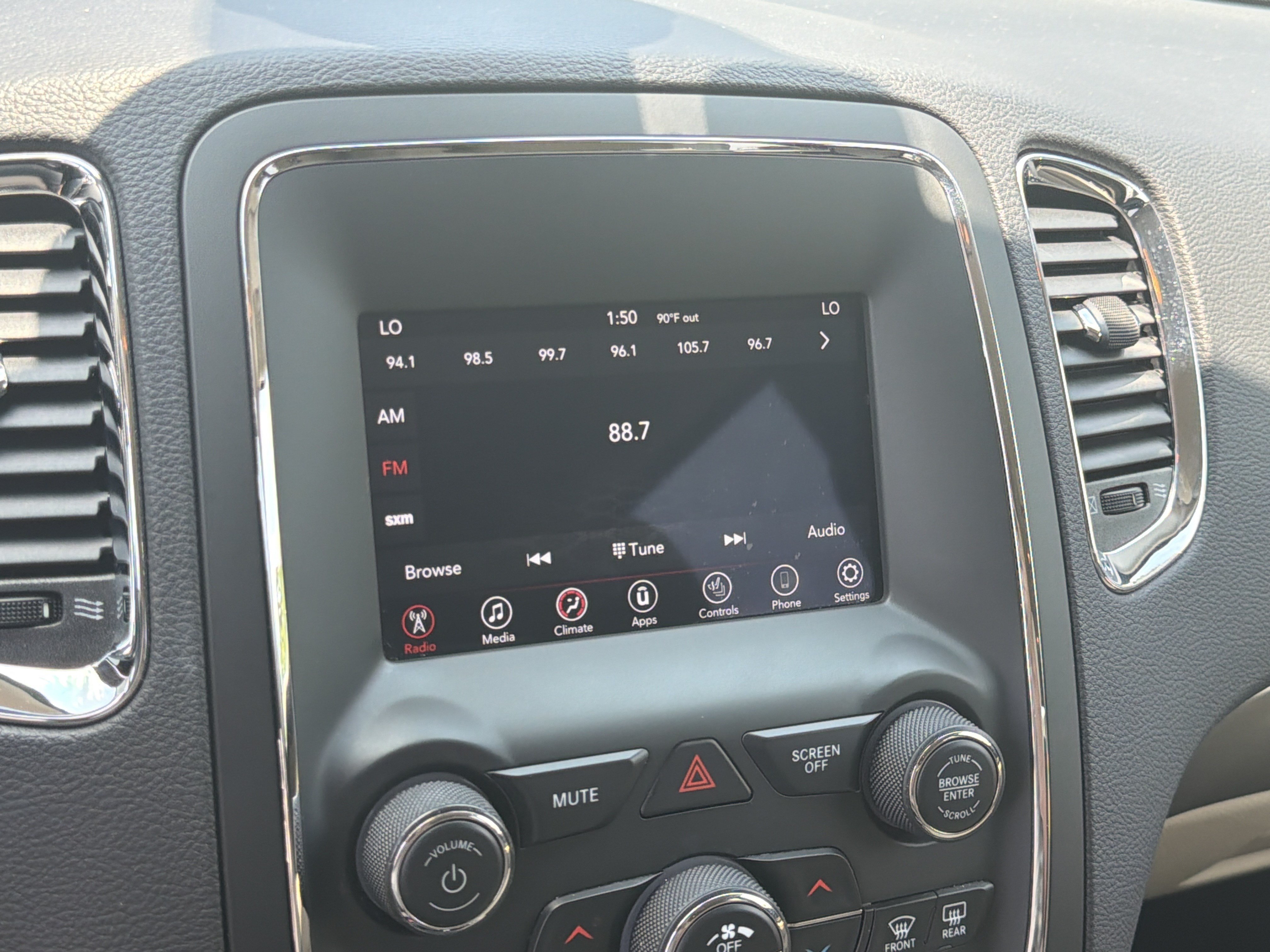 Used 2018 DB Black Clearcoat Dodge SXT image 34