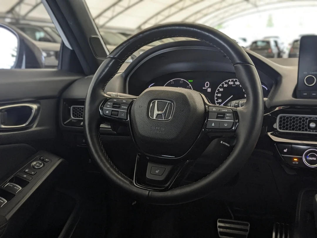Certified Used 2025 White Honda Sport - - FWD - Honda Sensing Suite - Heated Seats - 9 Touchscreen - Wireless CarPlay & More! image 15