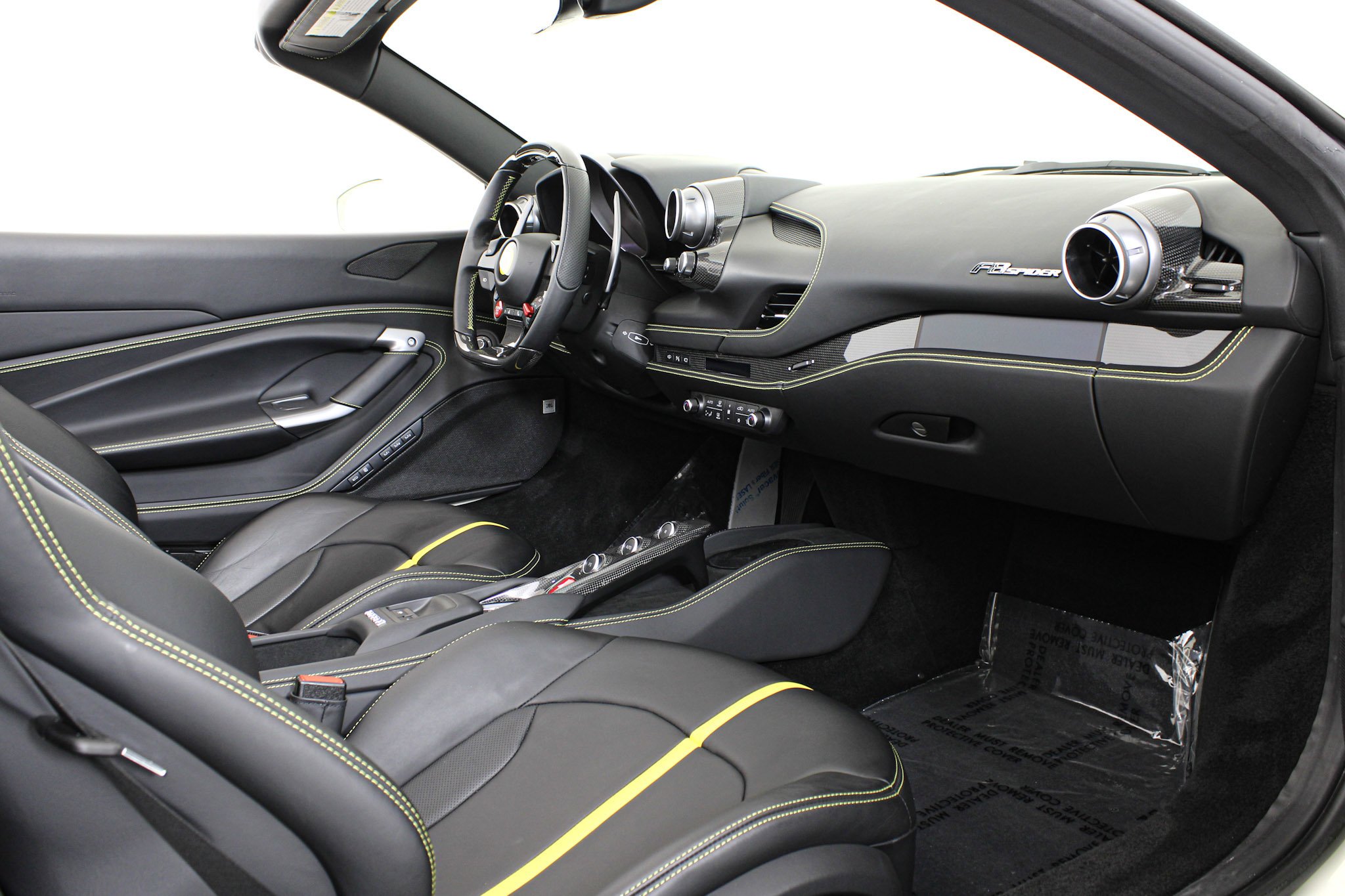 Used 2022 White Ferrari  image 35