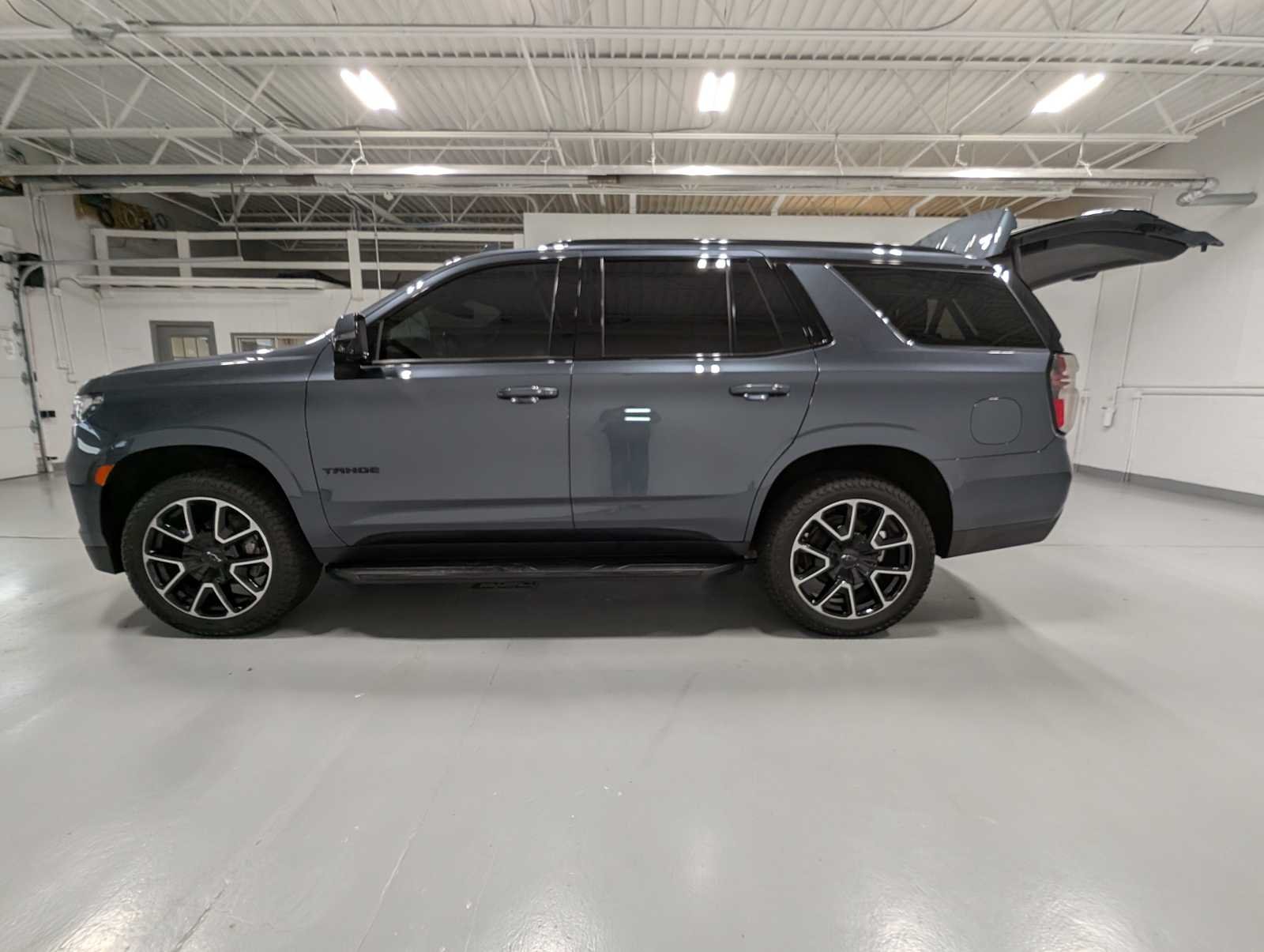 2021 Chevrolet Tahoe RST - Photo 12