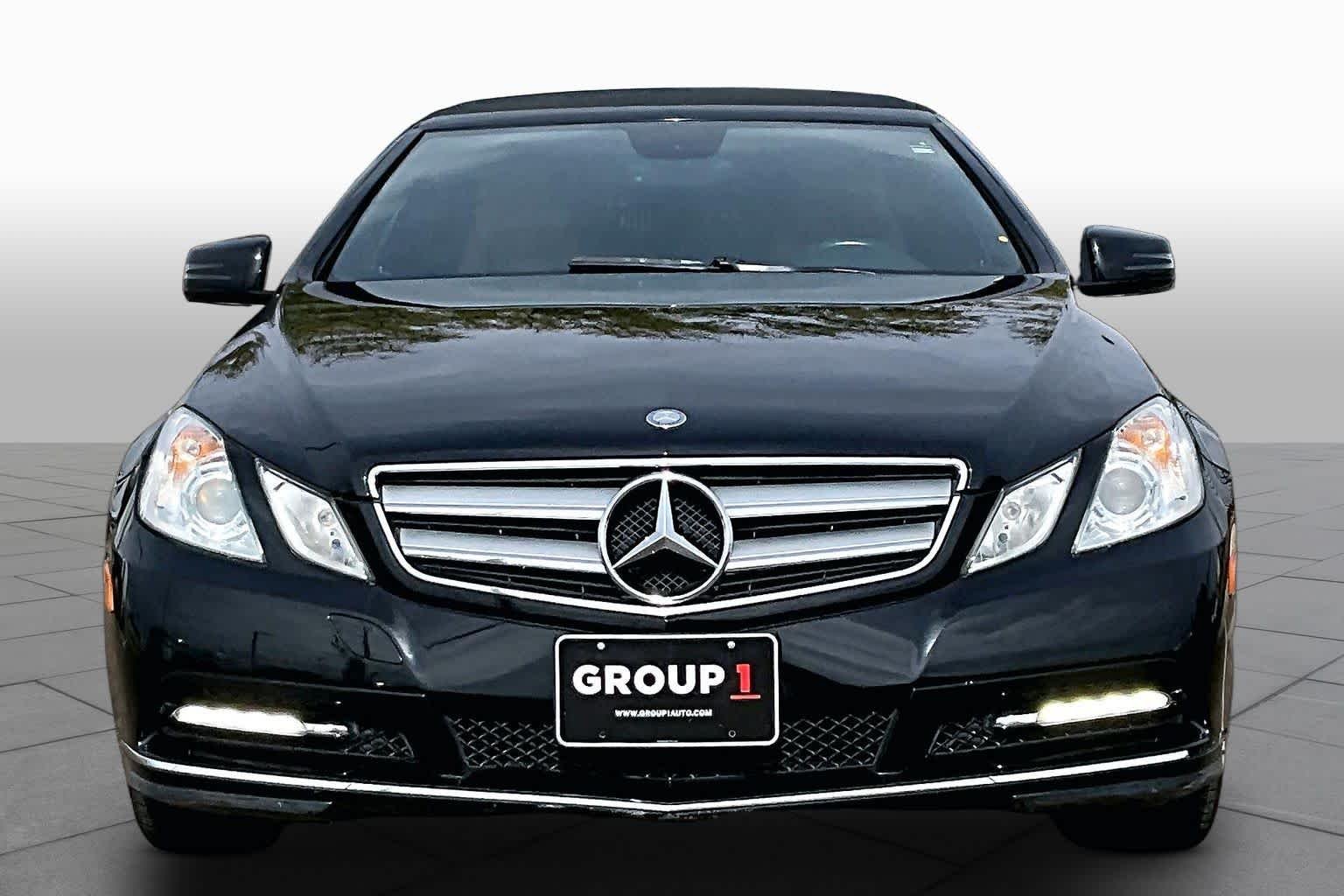 Used 2012  Mercedes-Benz E 350 image 3