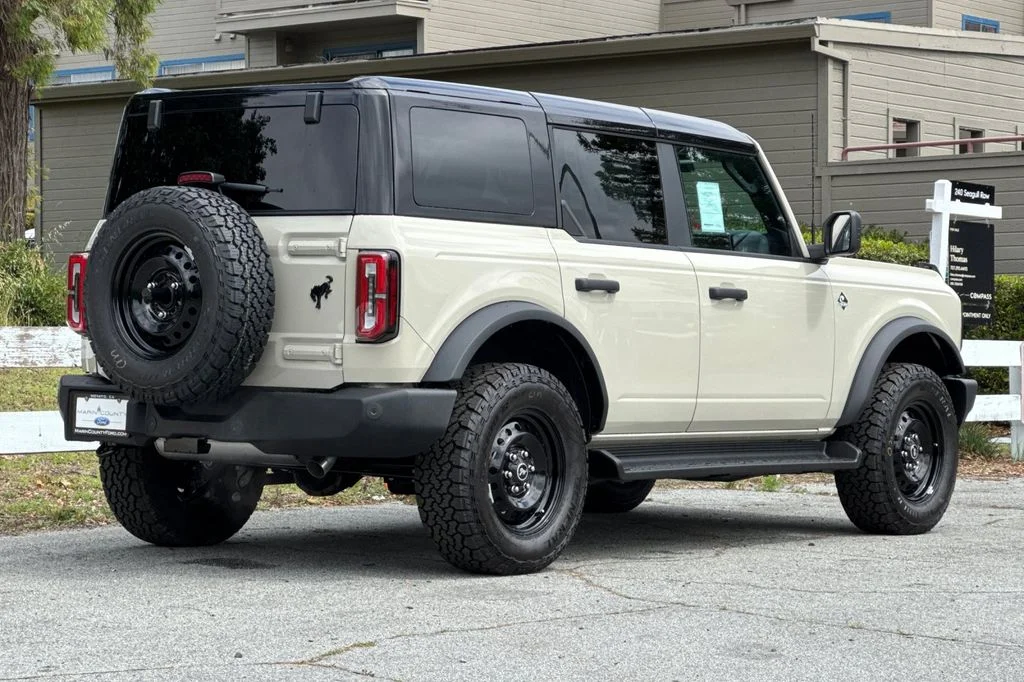 New 2026 Desert Sand Ford Outer Banks® image 4
