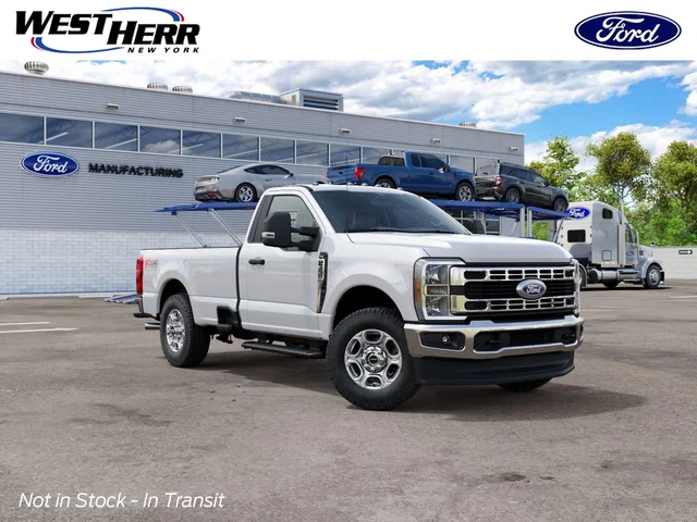 2027 Ford Super Duty F-350 XLT