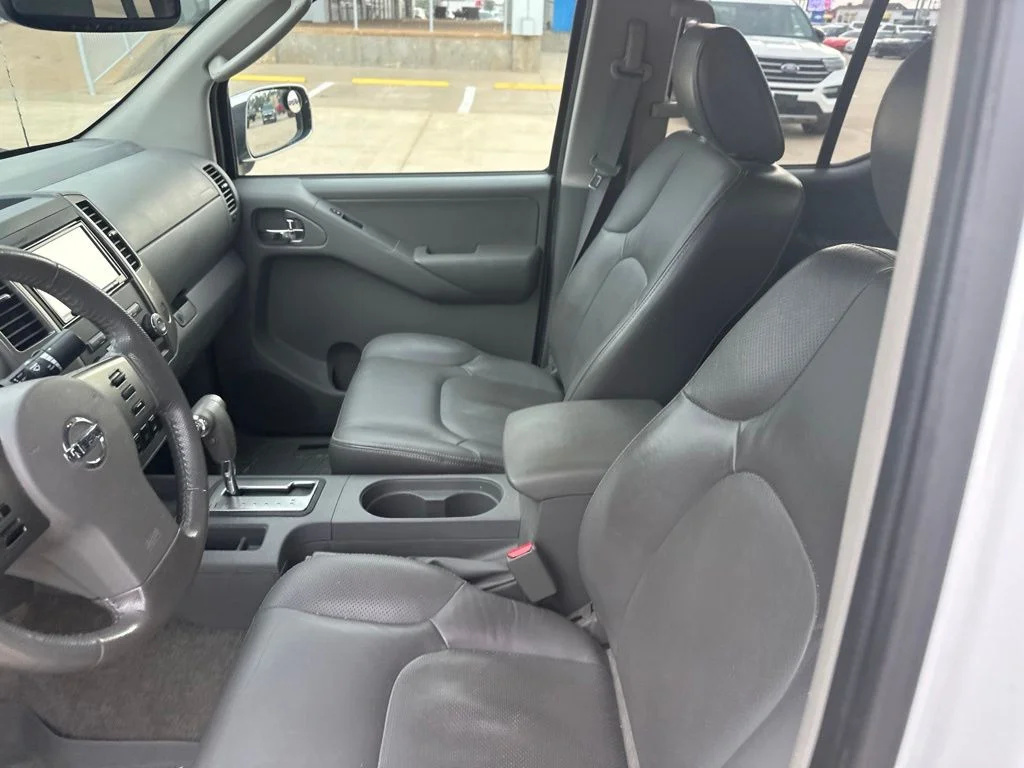 Used 2011 Nissan Frontier SL with VIN 1N6AD0EV2BC421309 for sale in McPherson, KS