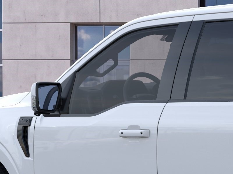 New 2026 Oxford White Ford LARIAT image 21