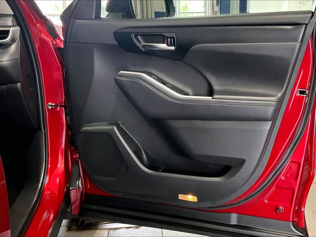 Used 2022 Red Toyota XLE image 12