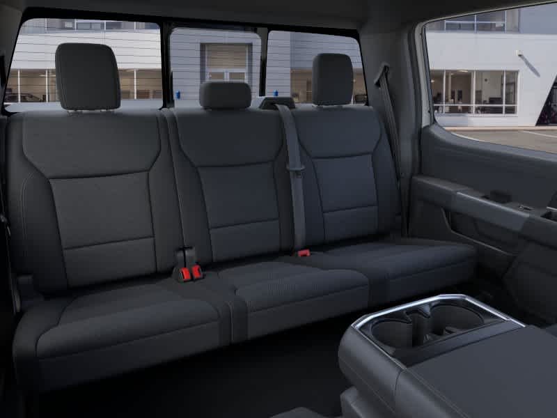 New 2026 Oxford White Ford XLT image 11