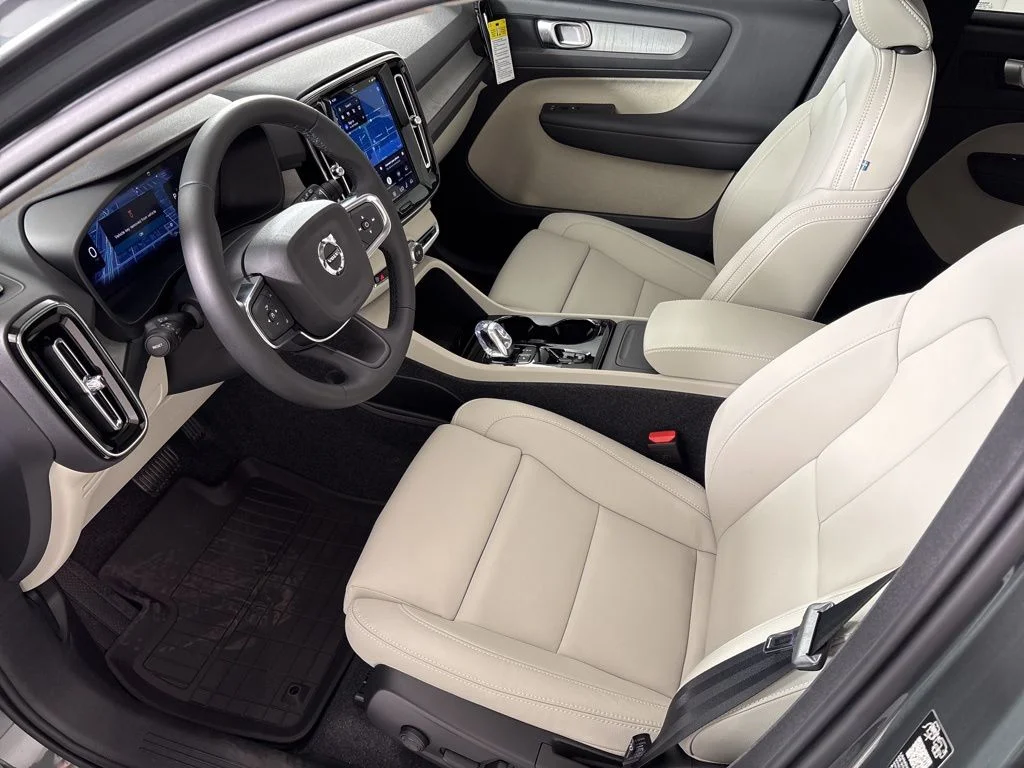 New 2026 Forest Lake Volvo Plus image 28