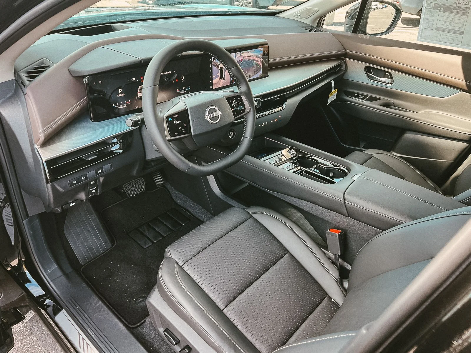 New 2026 Super Black Nissan Platinum image 20