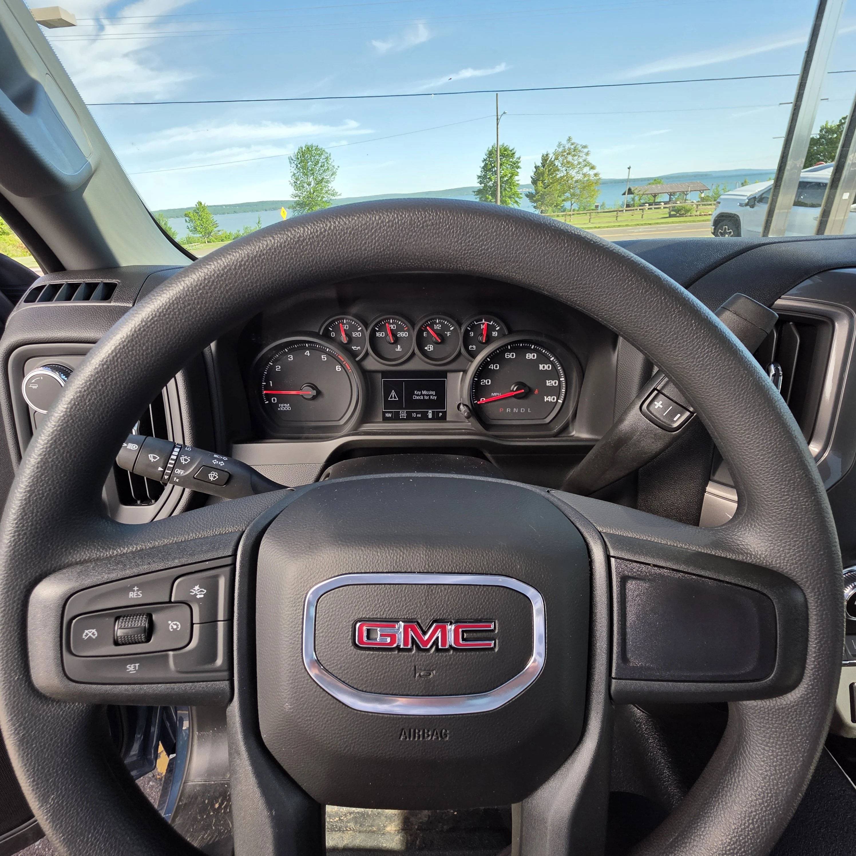 2026 GMC Sierra 2500HD Pro - Photo 10