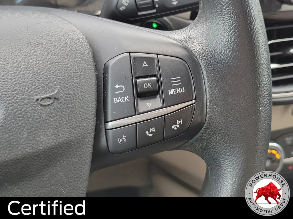 Used 2020 Black Ford SE image 30