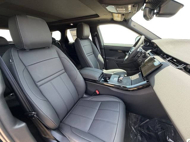 New 2026 Carpathian Grey Land Rover Hoxton Edition image 16