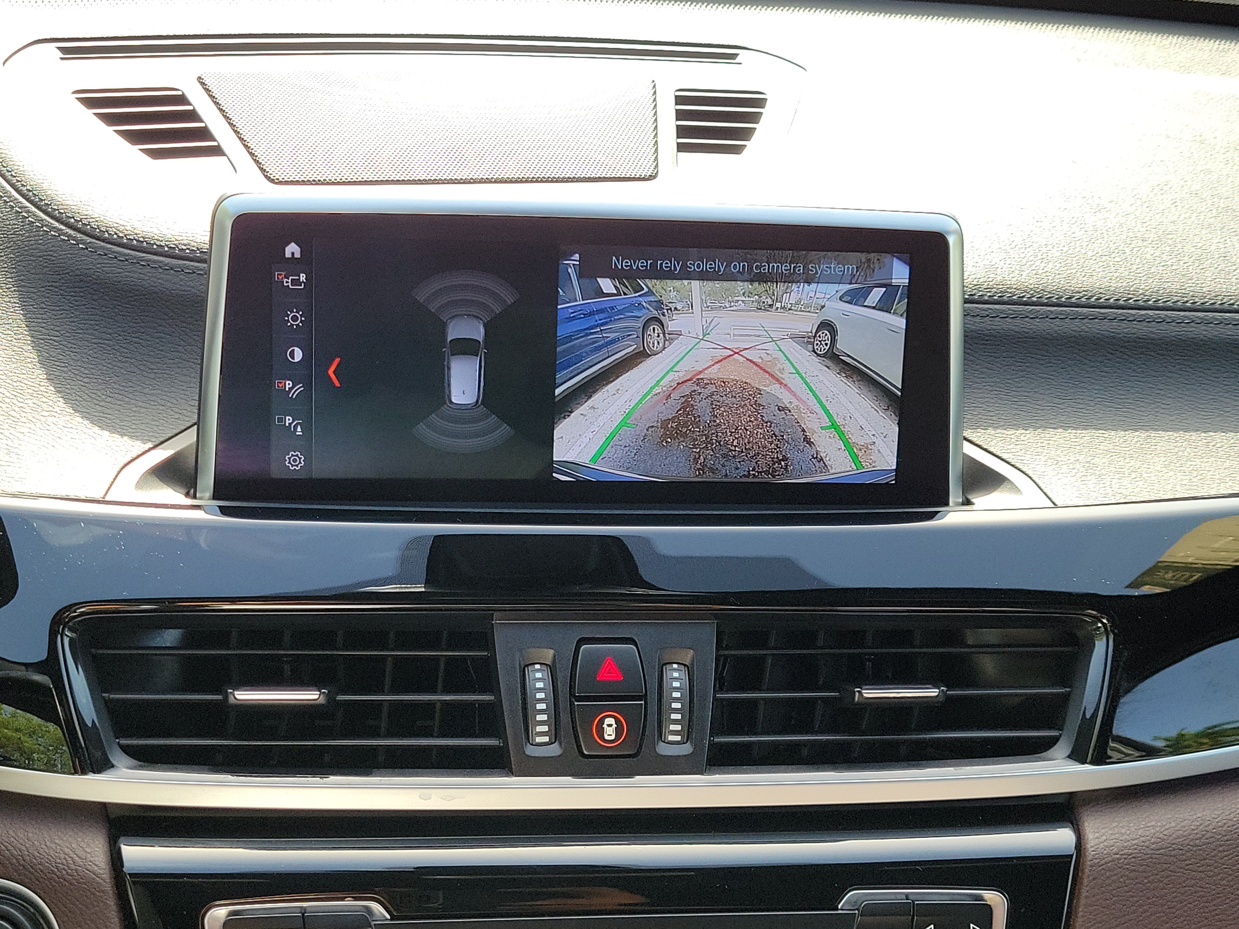 Used 2021 Mineral Gray Metallic BMW sDrive28i image 21