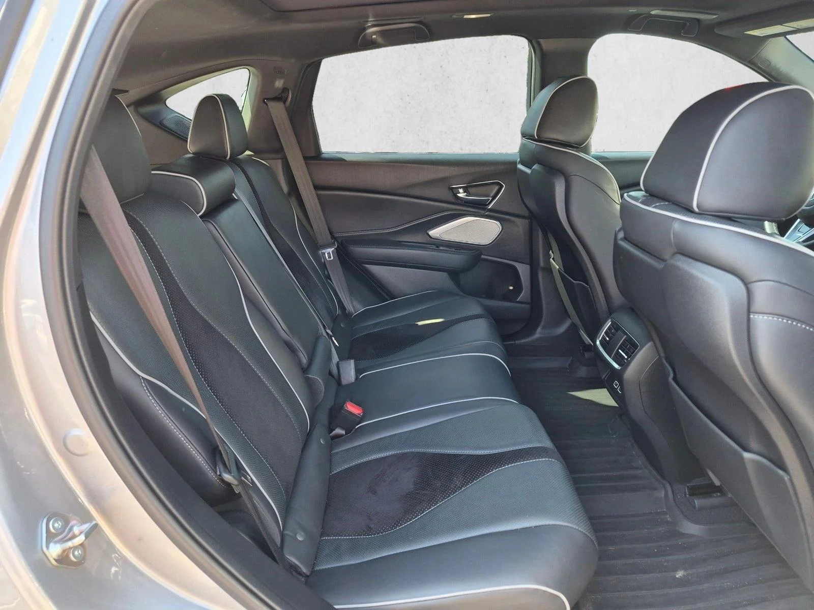 Used 2019 Lunar Silver Metal Acura w/A-Spec Pkg image 20