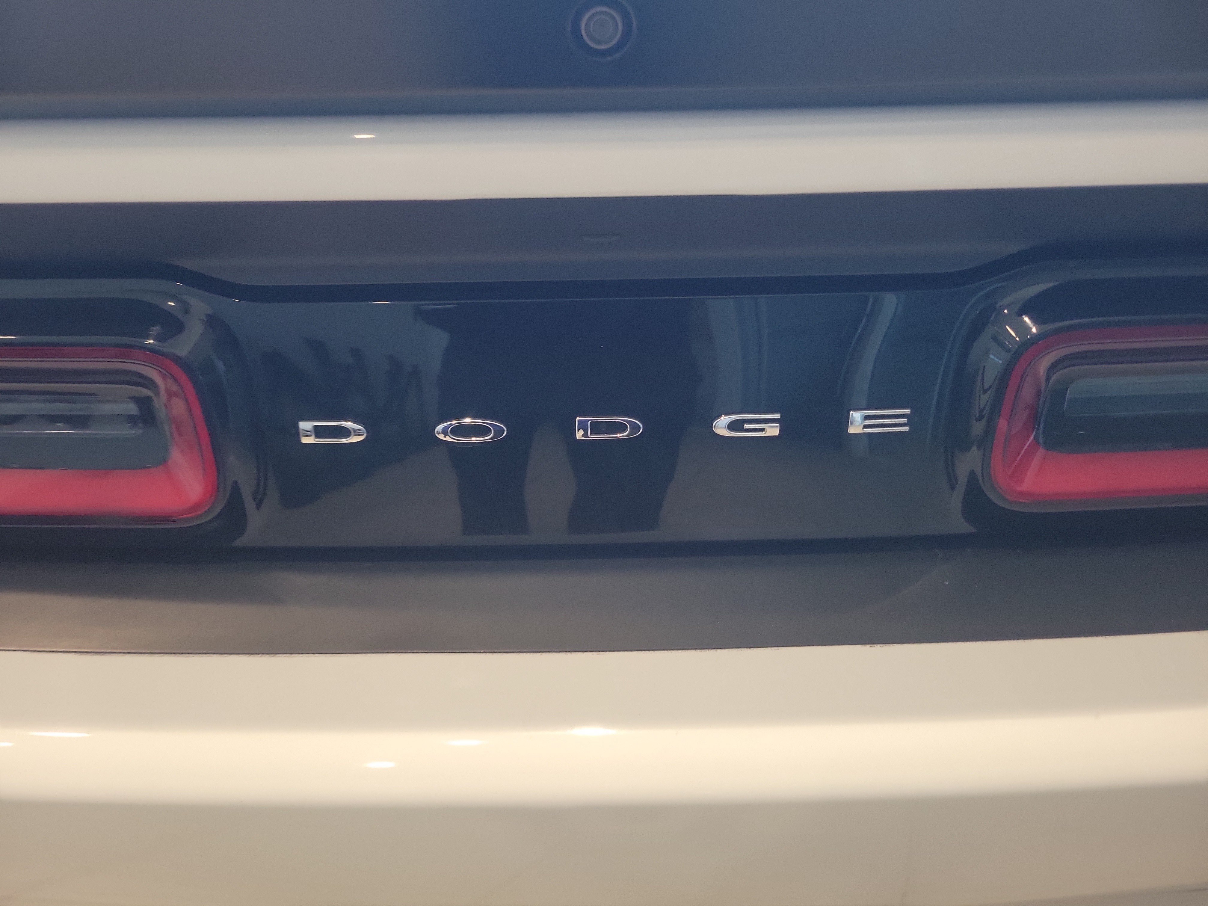 Used 2023 White Knuckle Clearcoat Dodge SRT Hellcat Jailbreak image 22