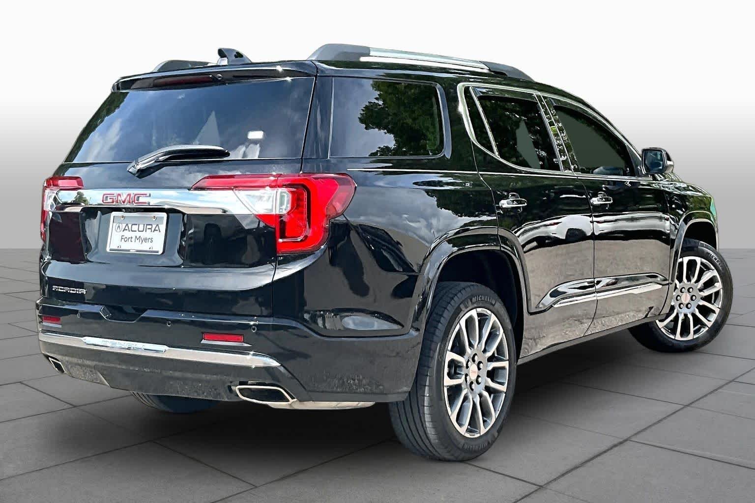 Used 2023 Ebony Twilight Metallic GMC Denali image 13