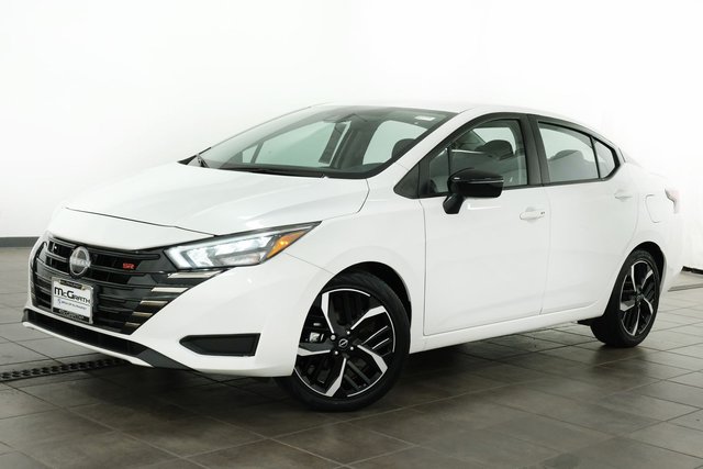 2023 Nissan Versa 1.6 SR