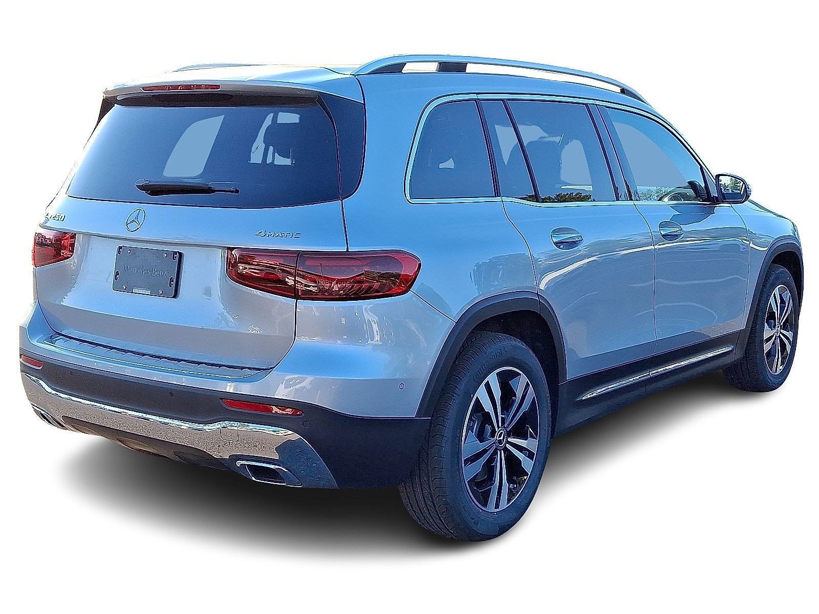 Used 2026 Cirrus Silver Metallic Mercedes-Benz GLB 250 image 3