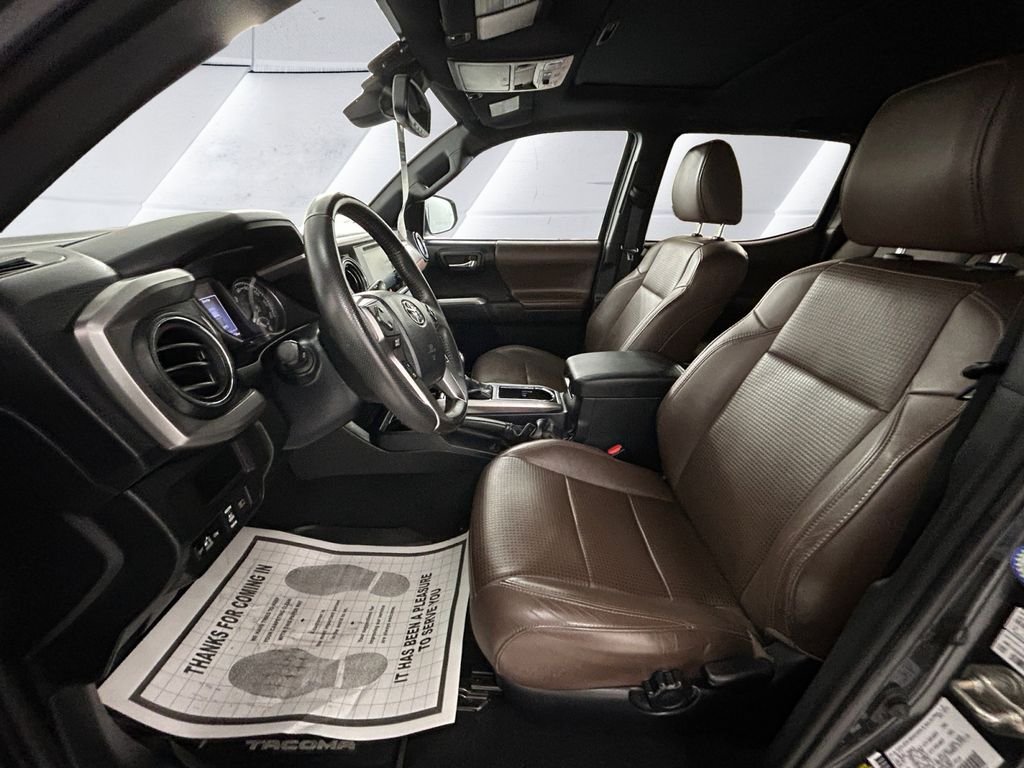 Used 2019 Gray Toyota Limited image 7